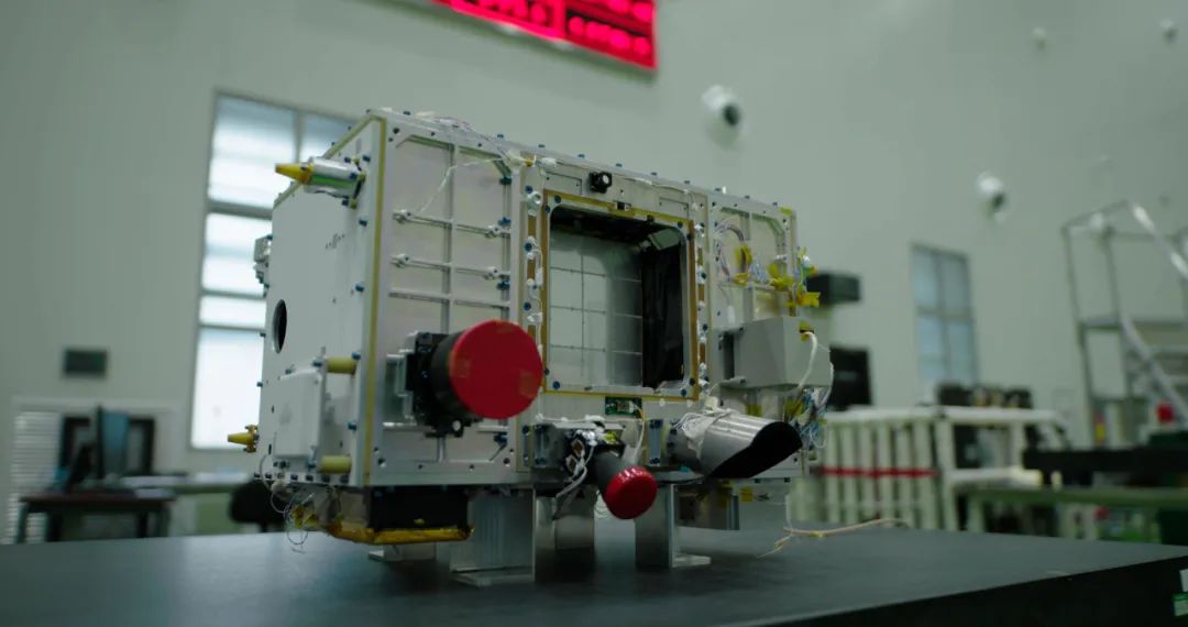 和平精英国际服外挂免费版_和平精英国际服免费开挂下载_和平精英国际服免费挂下载